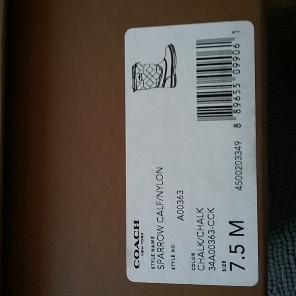 COACH Boots NWT 7.5, Chalk/ Sparrow - Picture 8 of 8